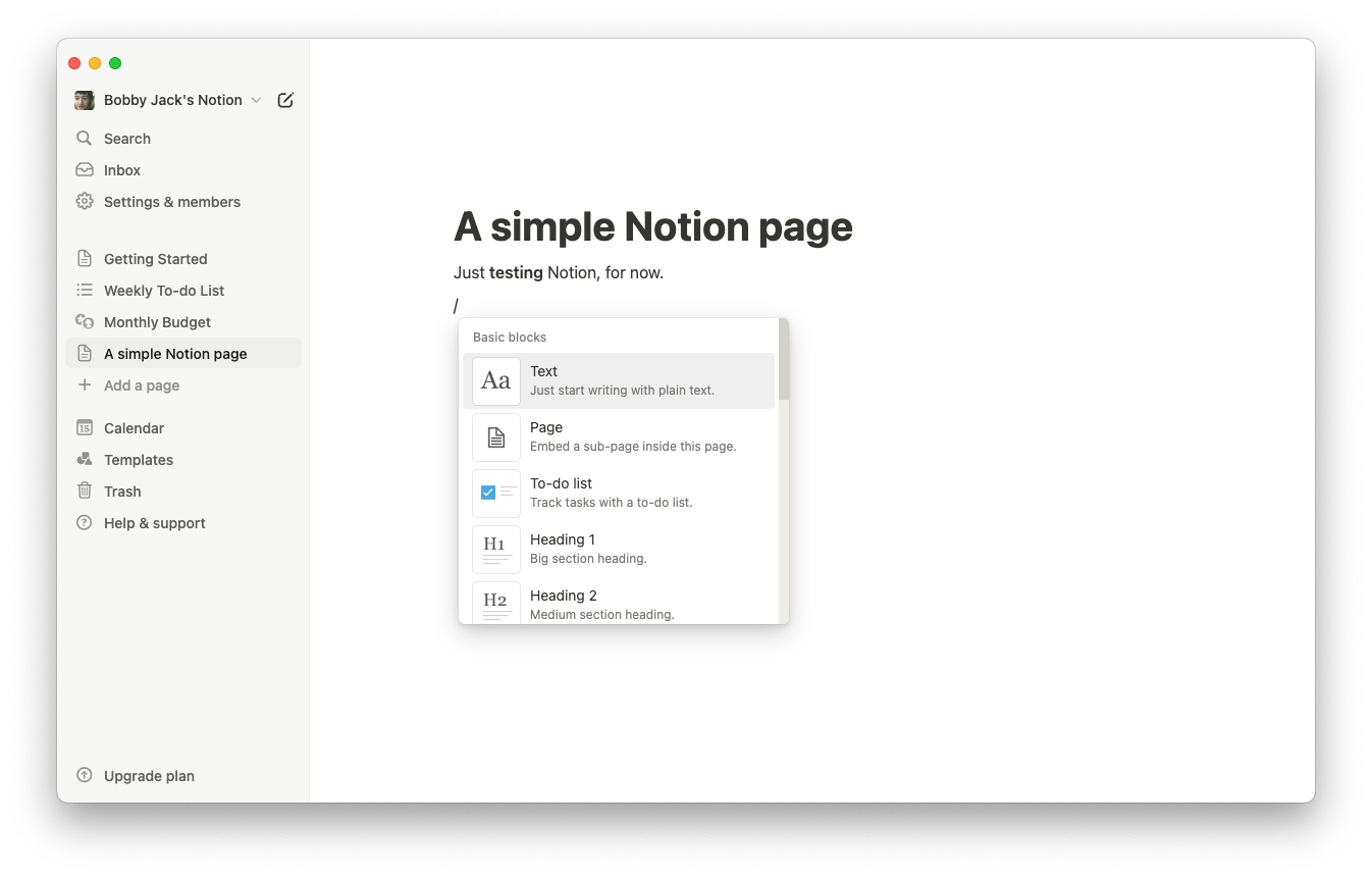 Страница Notion с открытым меню блоков