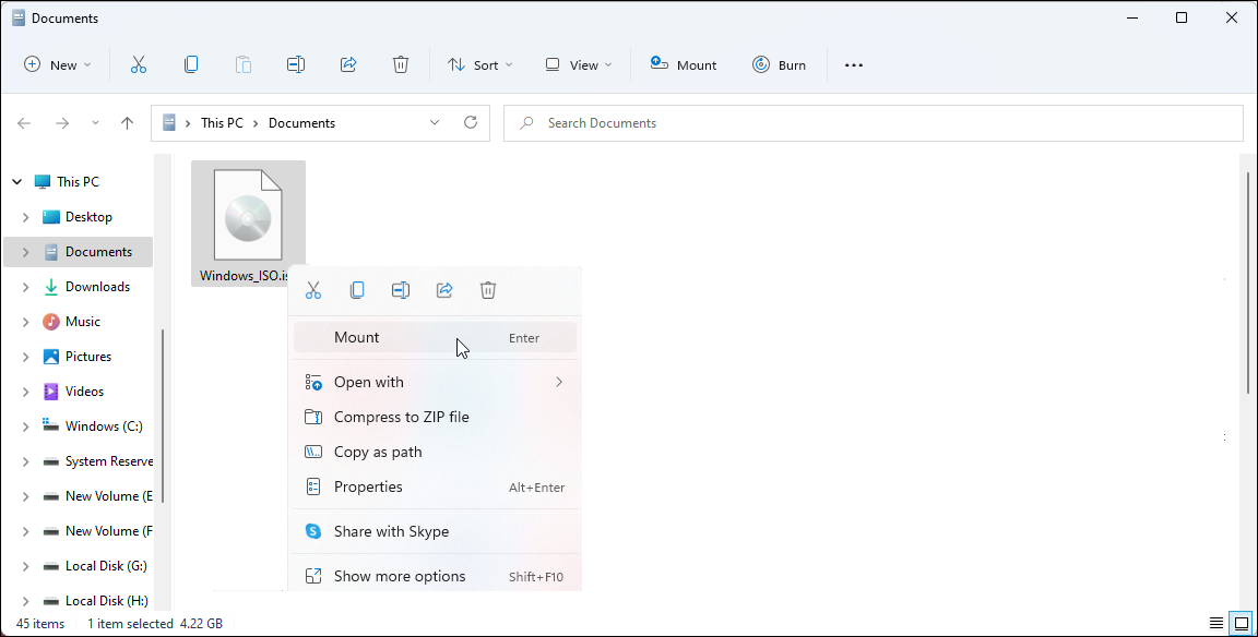 Подключение ISO Windows 11 перед началом установки