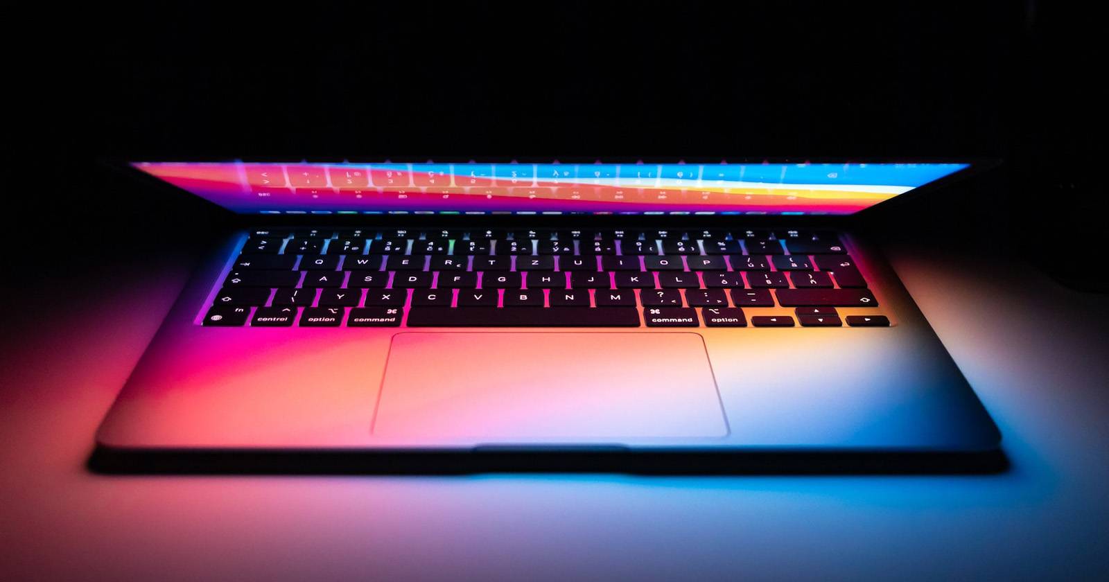 Автоматическое переключение темы на Mac