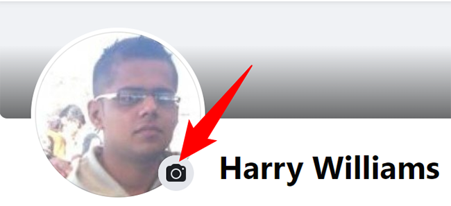 Нажмите иконку камеры в правом нижнем углу фото.