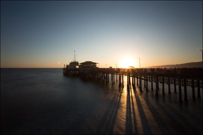Исходный кадр заката: более бледные оттенки золота и синего