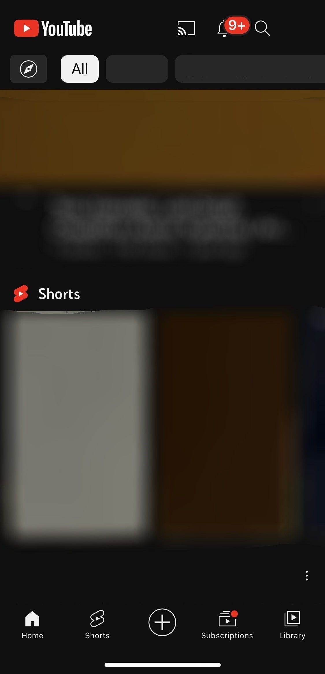 Нажмите значок «Библиотека» в правом нижнем углу мобильного приложения YouTube