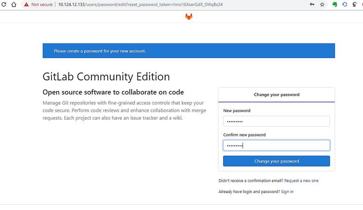 Экран входа в GitLab с полем ввода логина и пароля