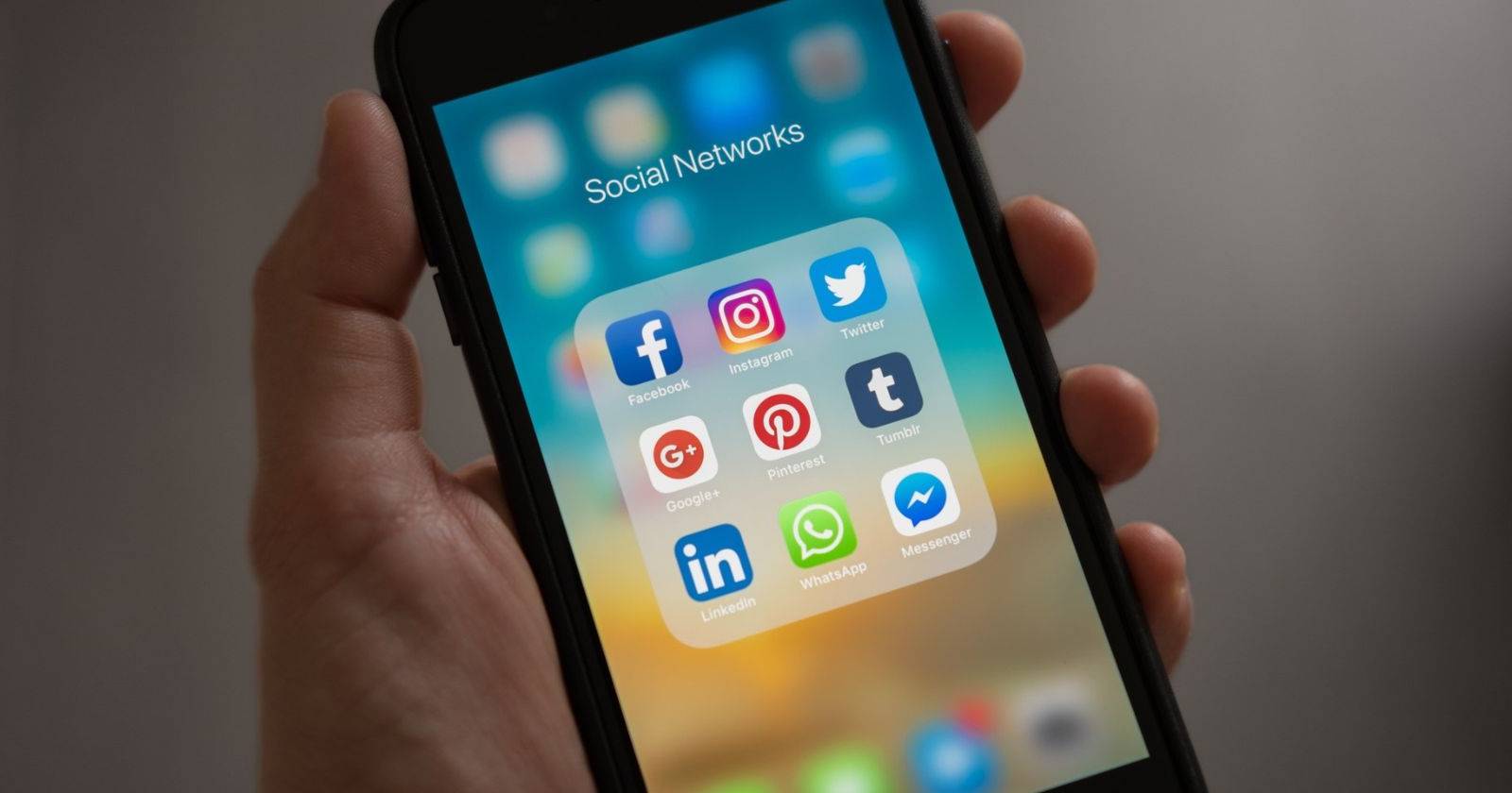 Как распознать и остановить спам в Instagram
