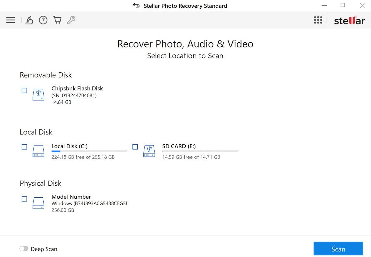 Интерфейс Stellar Photo Recovery со списком файлов