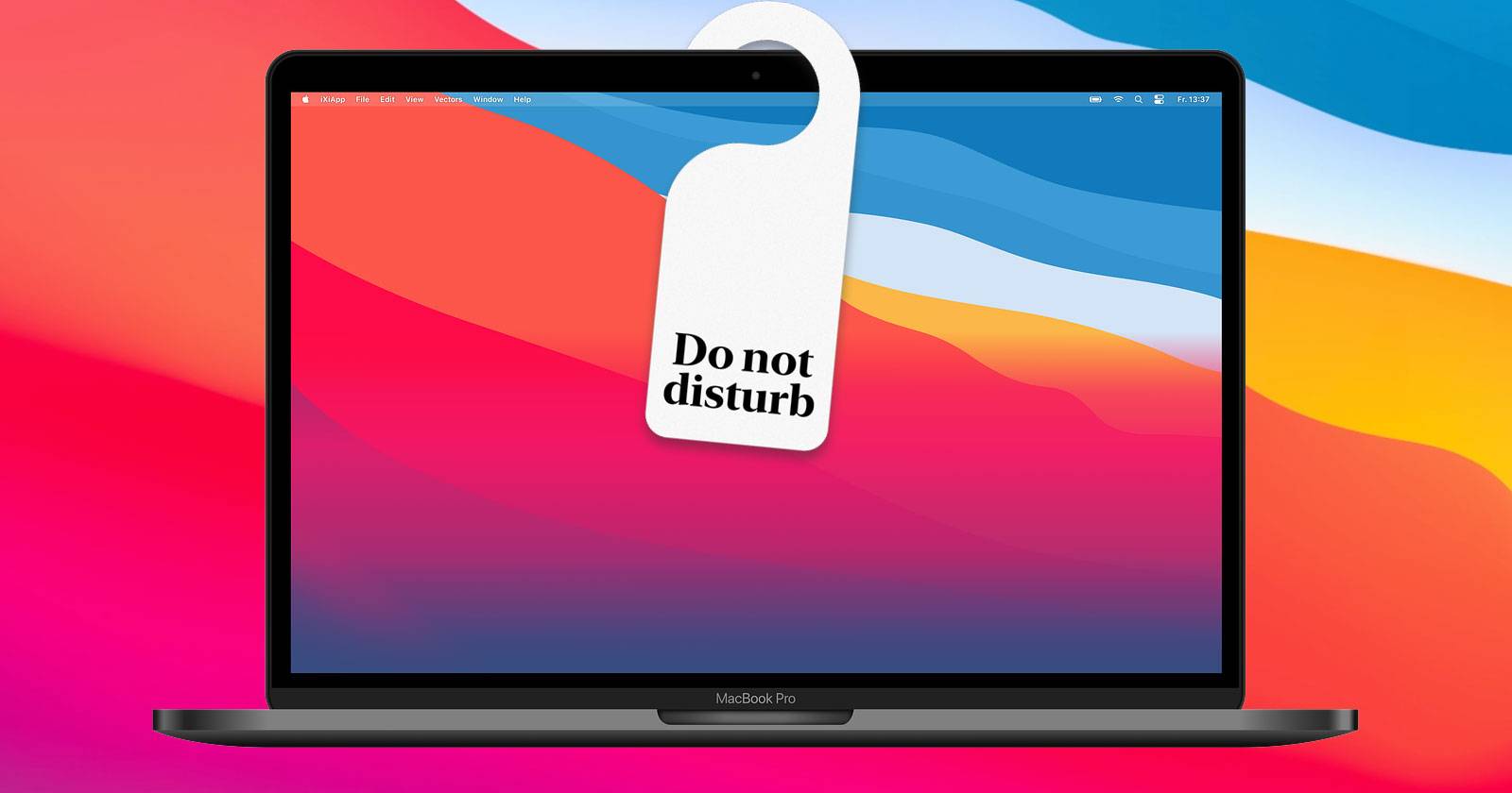 Ноутбук Mac с включённым режимом «Не беспокоить»