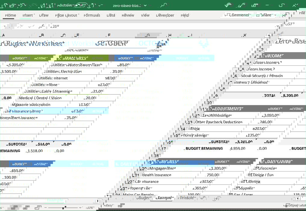 Секции шаблона Vertex42: доходы и расходы выделены цветом
