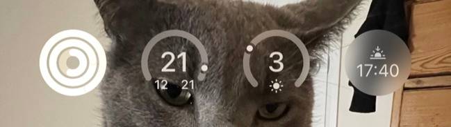 Widget circolari sulla schermata di blocco iOS.