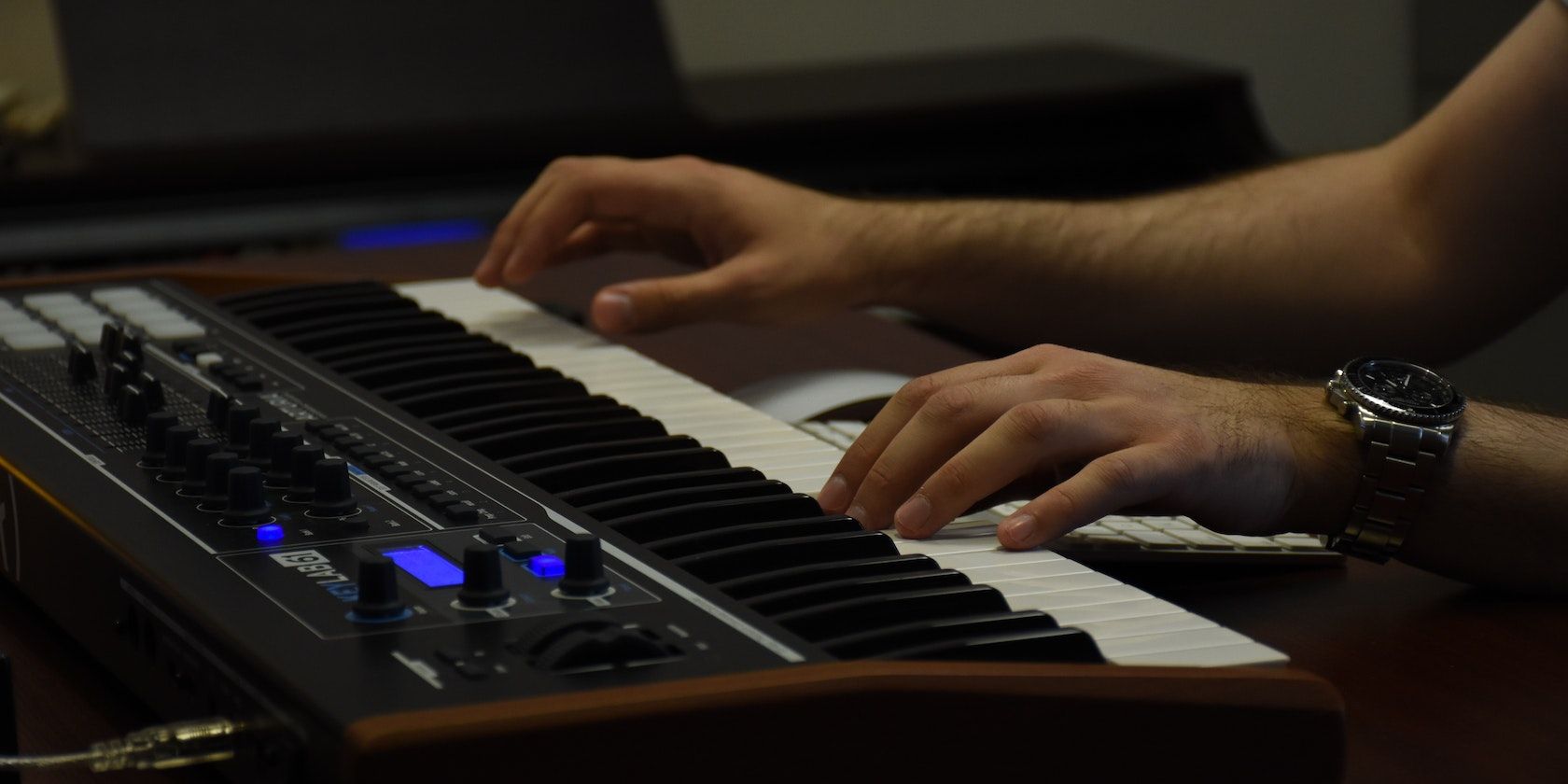 Как стать саунд-дизайнером — путь, навыки, чек-лист