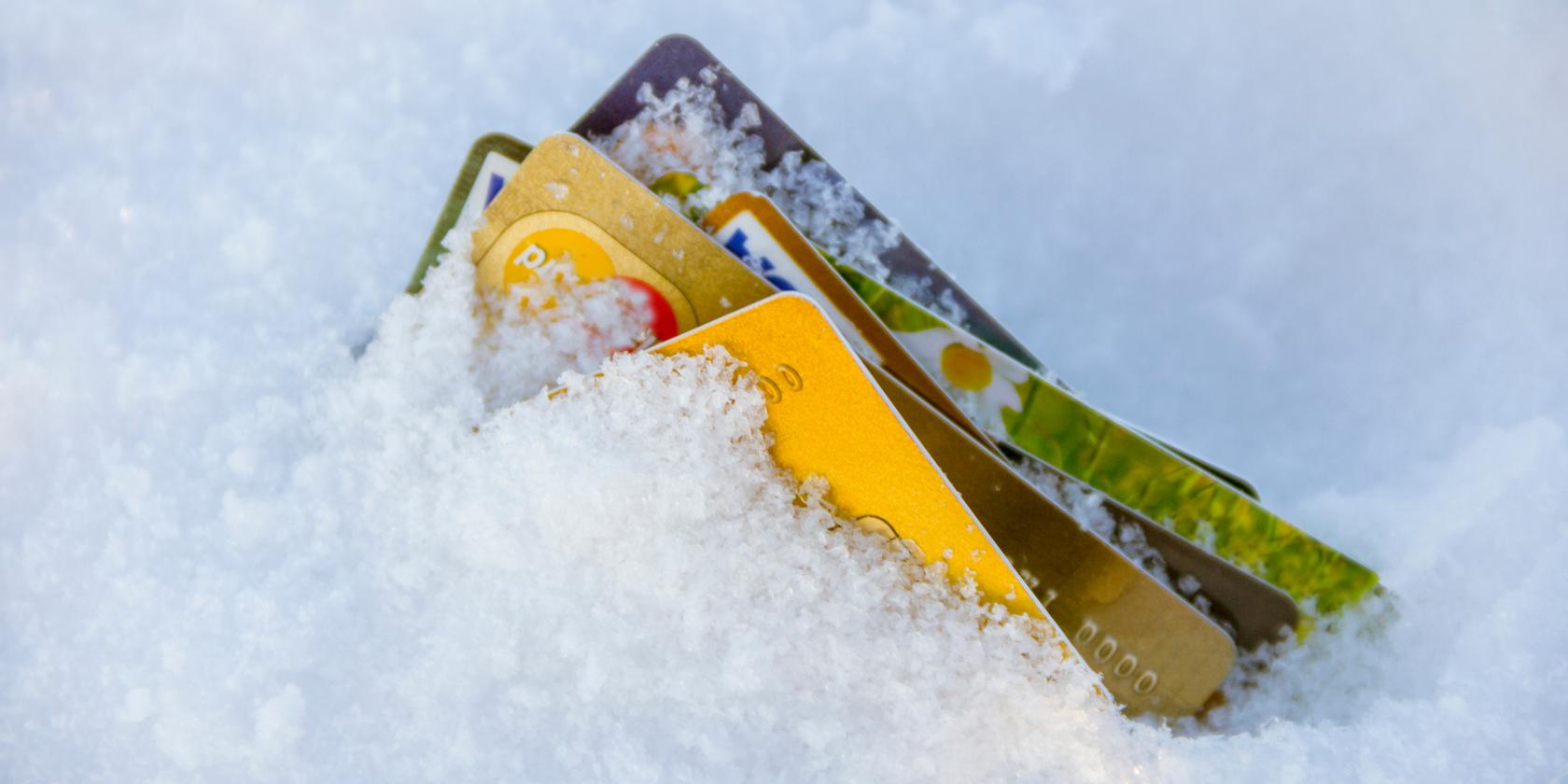 Как заморозить кредитный отчёт в США