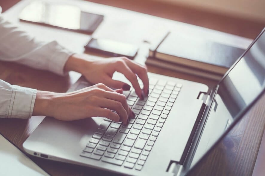 Outlook на Mac: не удаётся обновить базу данных