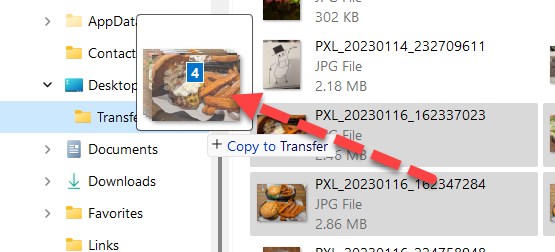 Перенесите фото в папку на компьютере, чтобы подготовить их для синхронизации.