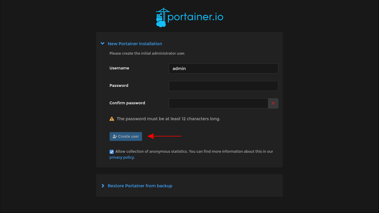 Скриншот страницы установки Portainer