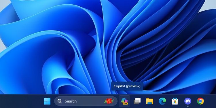 Значок Copilot на панели задач