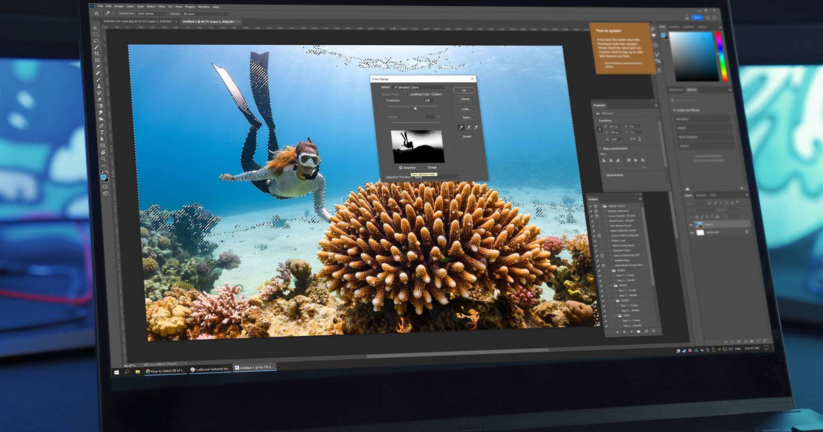 Скриншот Photoshop на ноутбуке
