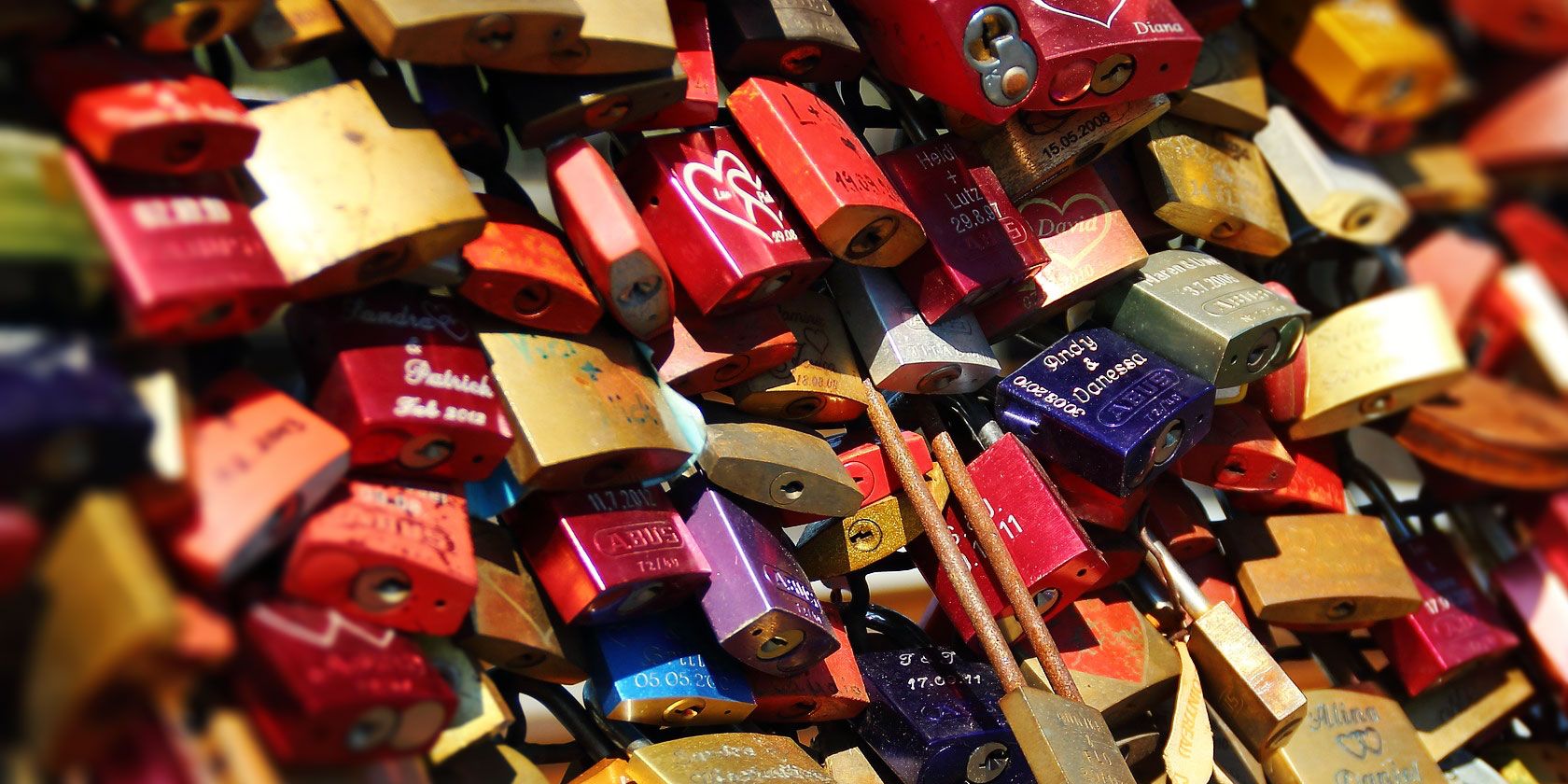 Pass — открытый менеджер паролей