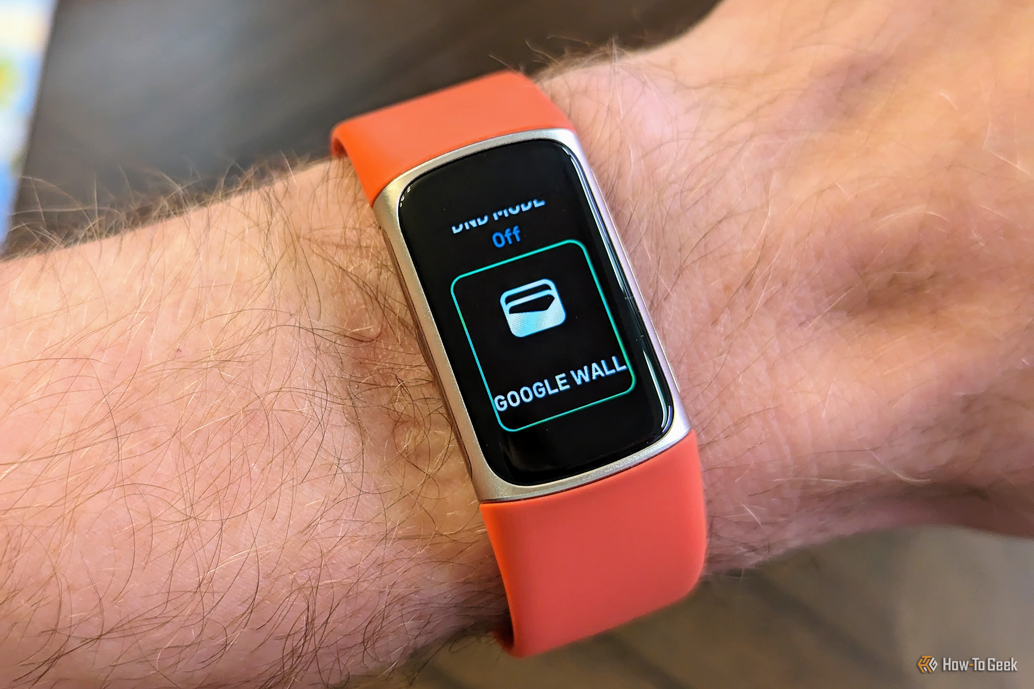 Добавить карту в Google Wallet через фото