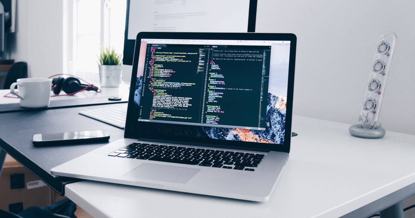 Как сохранять данные React в MongoDB