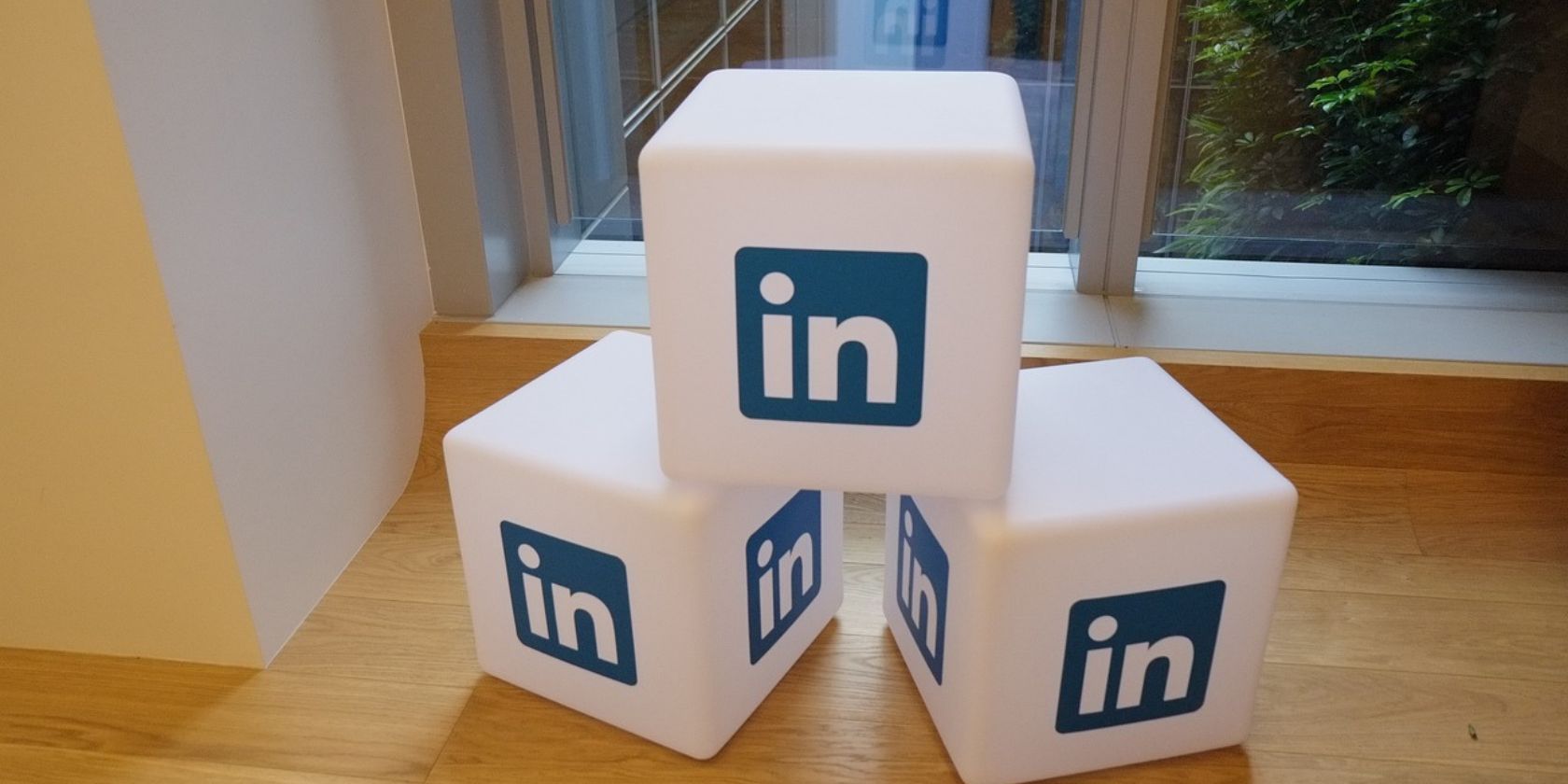 Как работать с алгоритмом LinkedIn и повышать охват