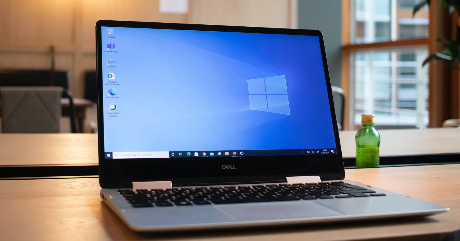 Рабочий стол Windows 10 на ноутбуке