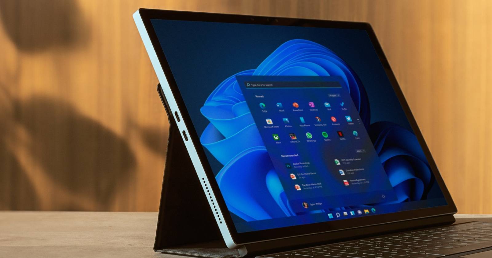 установка удаление беспроводного дисплея windows 11