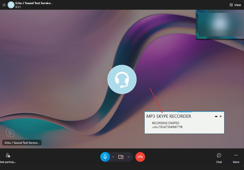Интерфейс активного звонка Skype — запись начинается автоматически