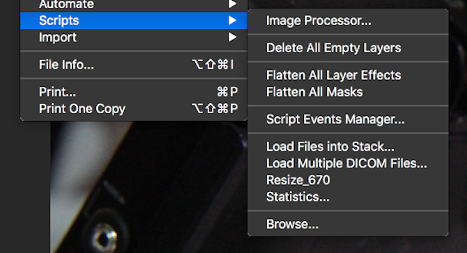 Меню Скриптов в Файл > Скрипты
