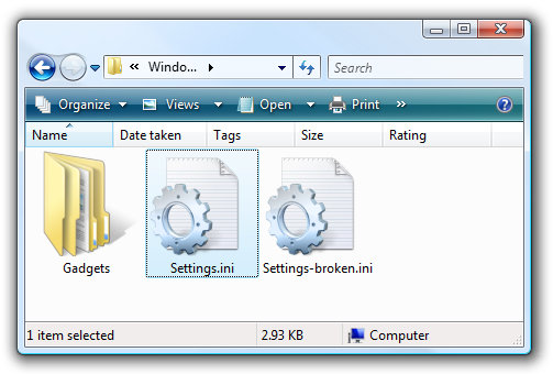 Новый автоматически созданный файл Settings.ini после перезапуска Sidebar