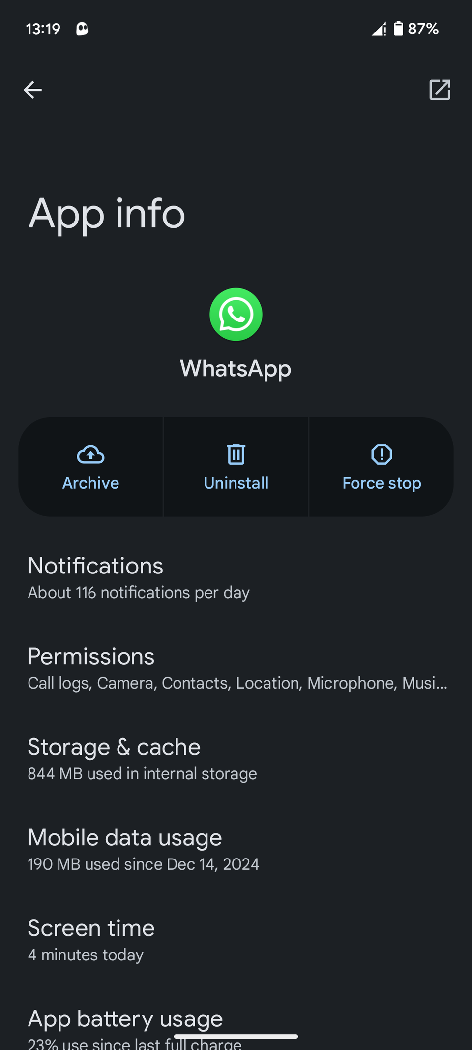 Страница управления приложением WhatsApp на Android