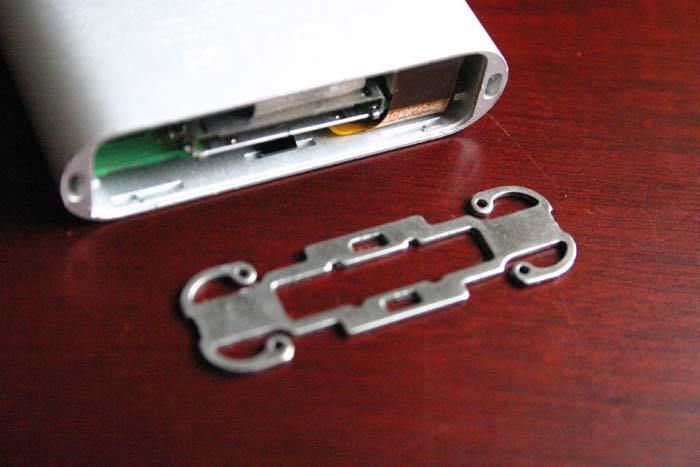 Металлическая пластина под платой