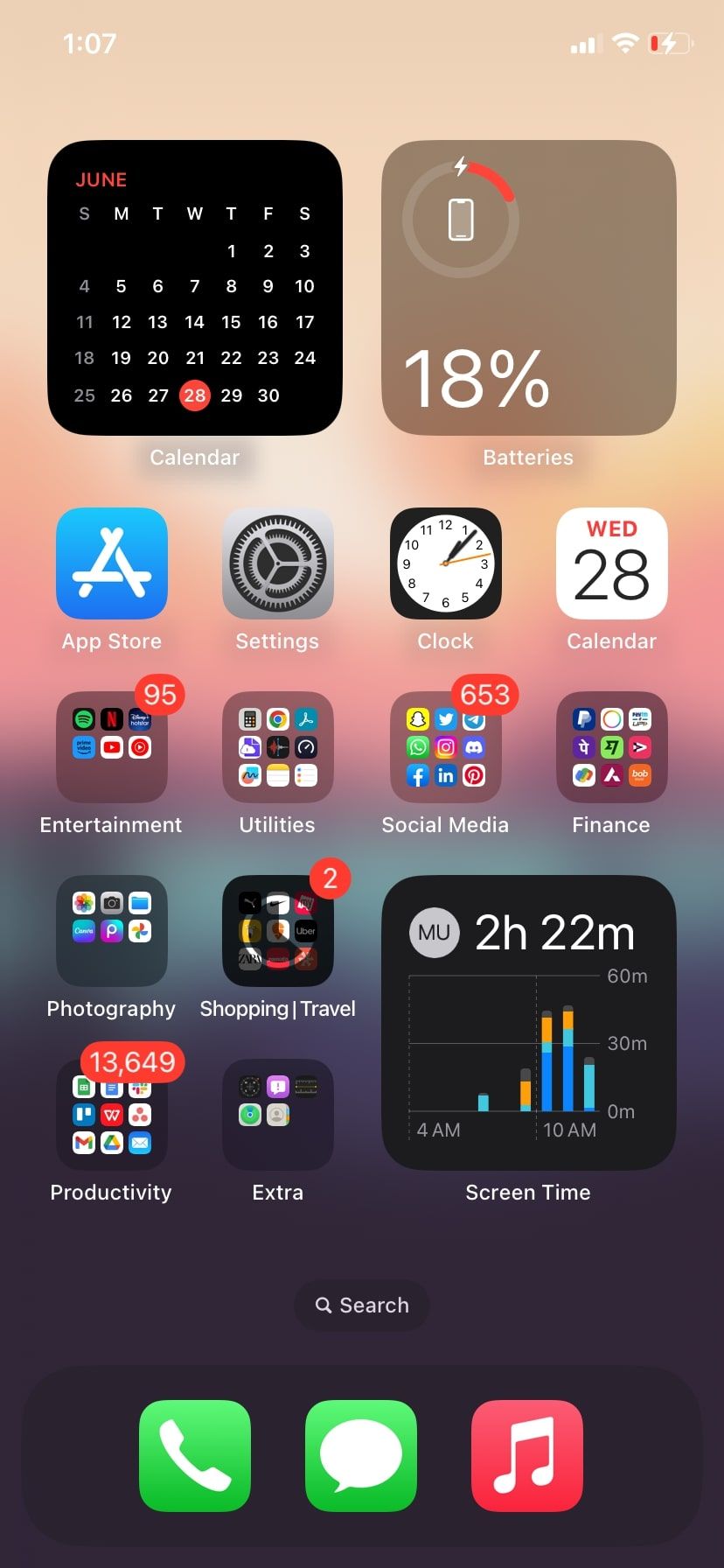 Значок поиска внизу домашнего экрана iPhone