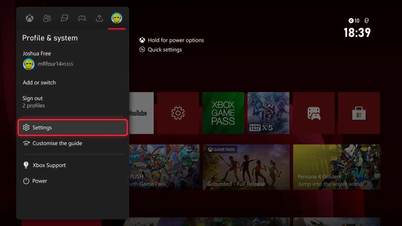 Меню гида Xbox с выделенной настройкой Settings