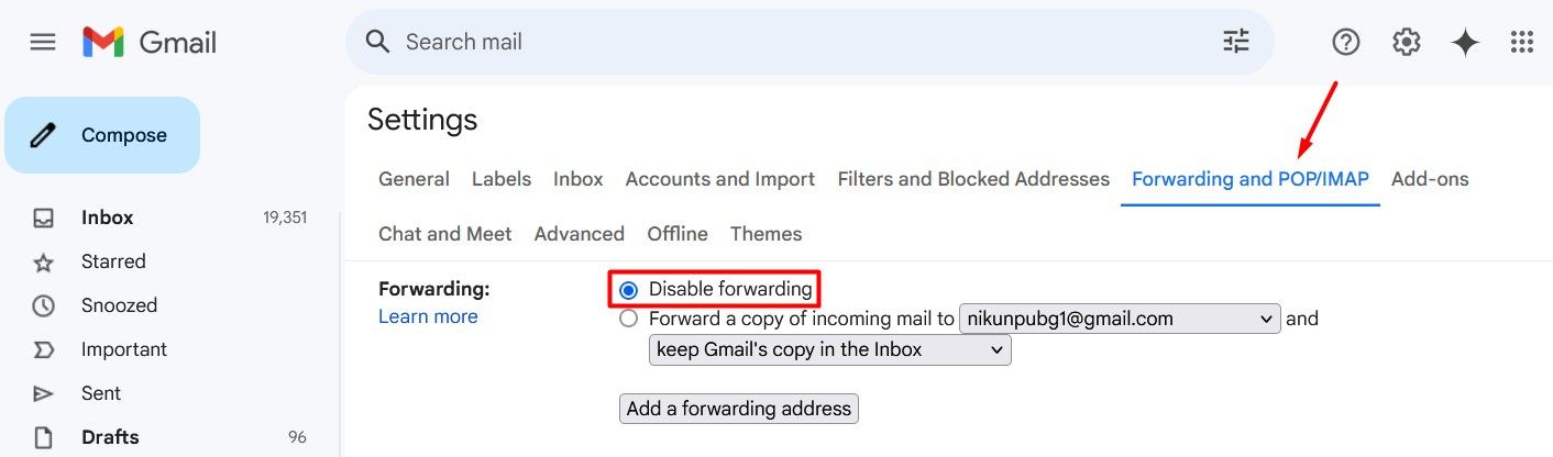 Опция Отключить пересылку в Gmail.