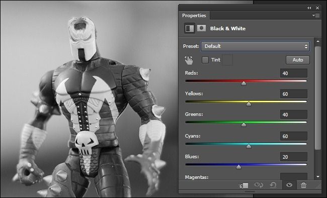 Интерфейс Black & White adjustment с инструментом пипетки и опцией Tint