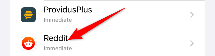 Список приложений в разделе Уведомления iPhone
