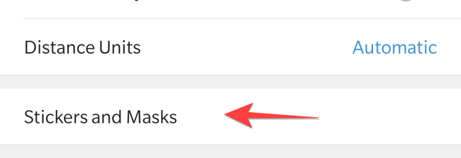 Выберите «Стикеры и маски».
