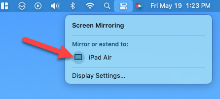 Выбор iPad из списка устройств для дублирования или расширения