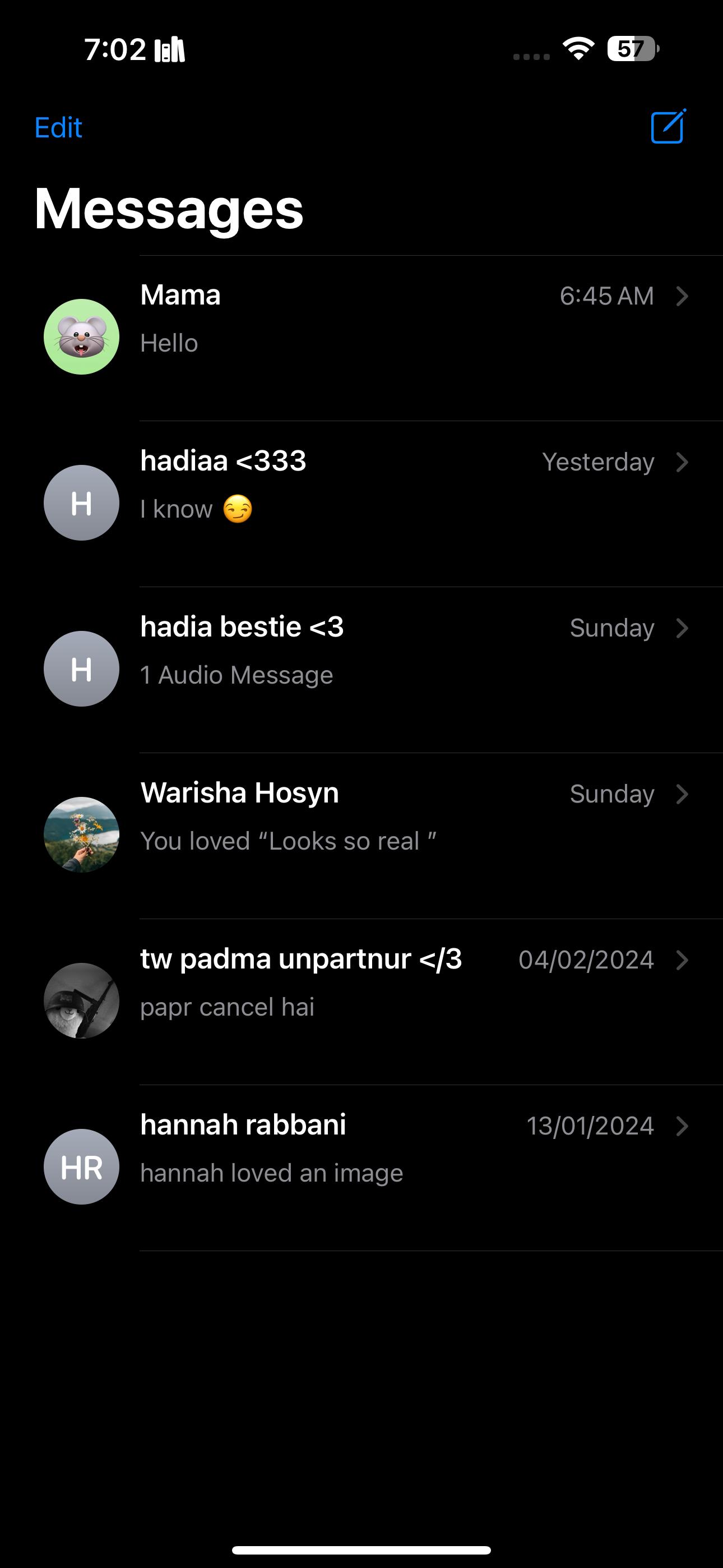 Приложение «Сообщения» на iPhone, список бесед