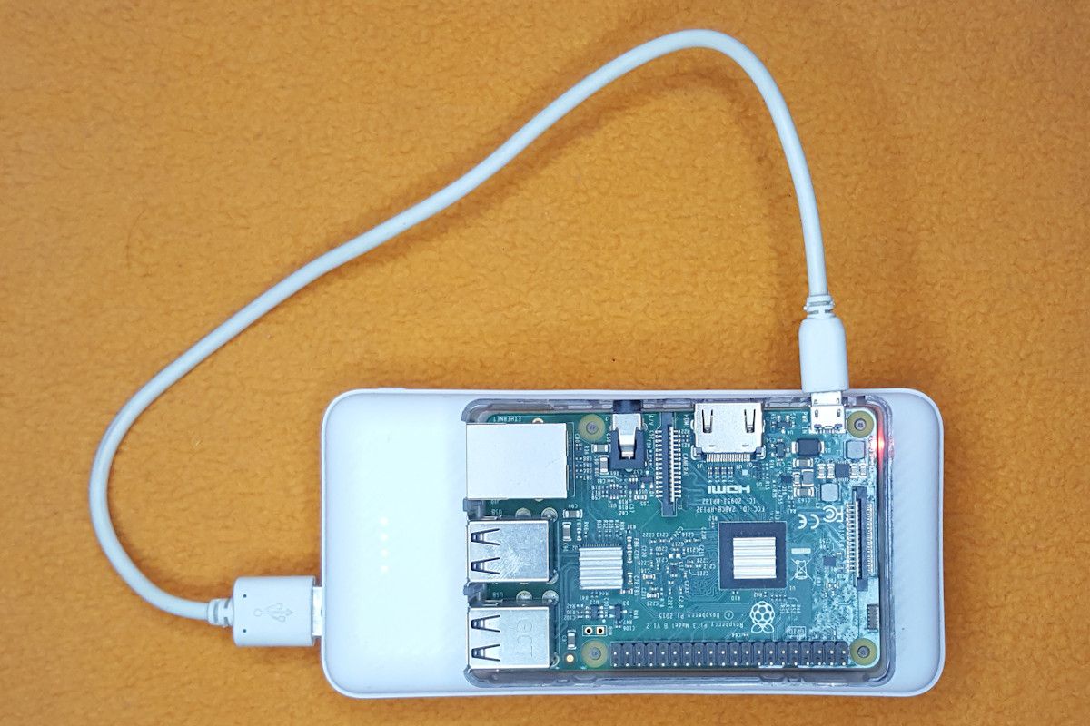 Raspberry Pi, питающийся от пауэрбанка