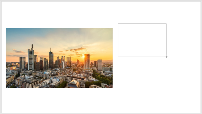 Текстовое поле вставлено на слайд PowerPoint