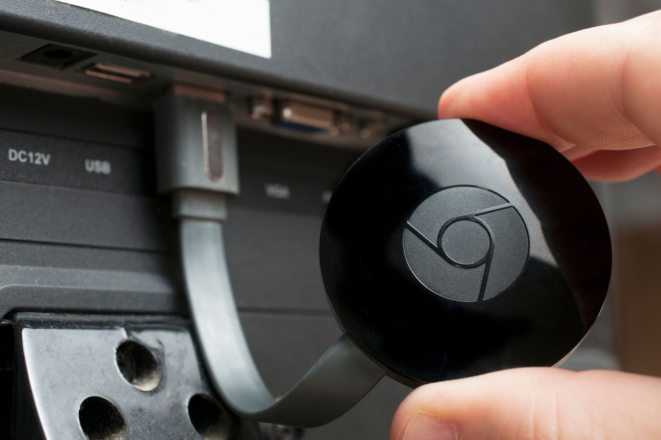 Chromecast подключён к телевизору