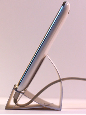 Элегантная бумажная подставка, вырезанная по шаблону