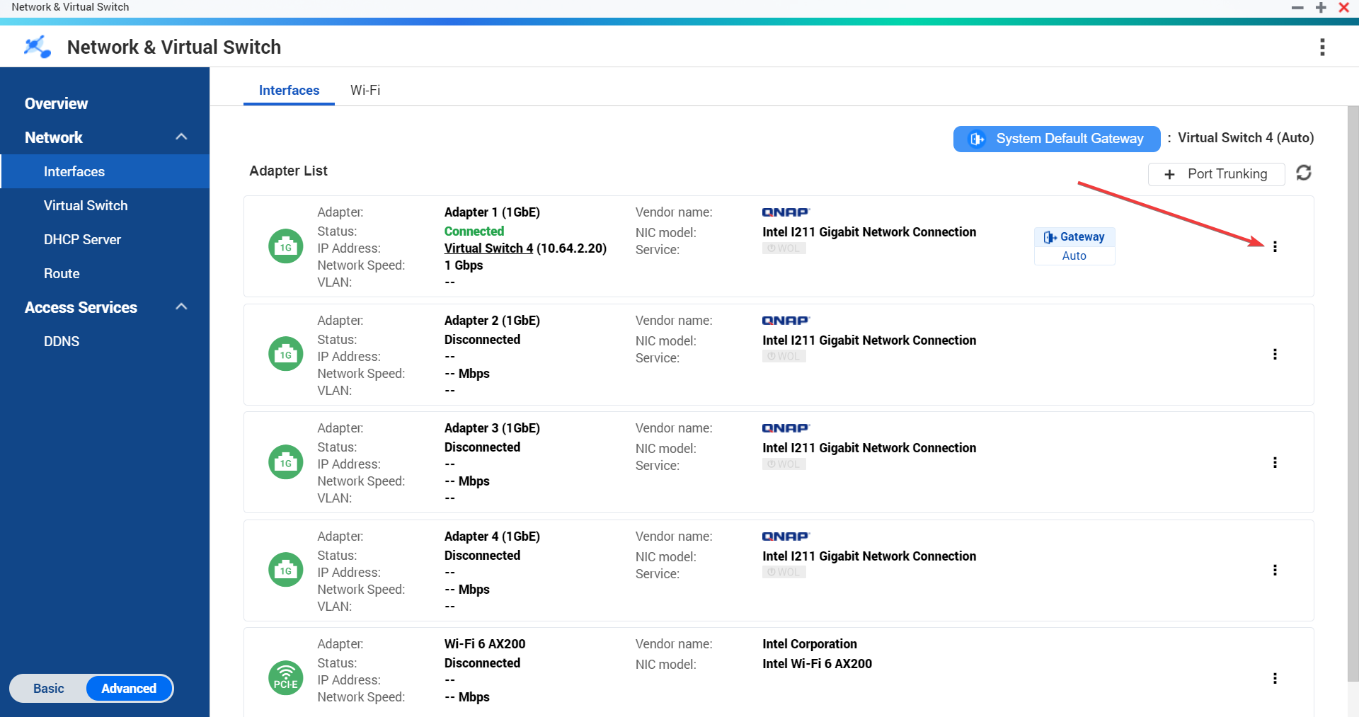 Кнопка меню адаптера для изменения сетевых настроек QNAP.