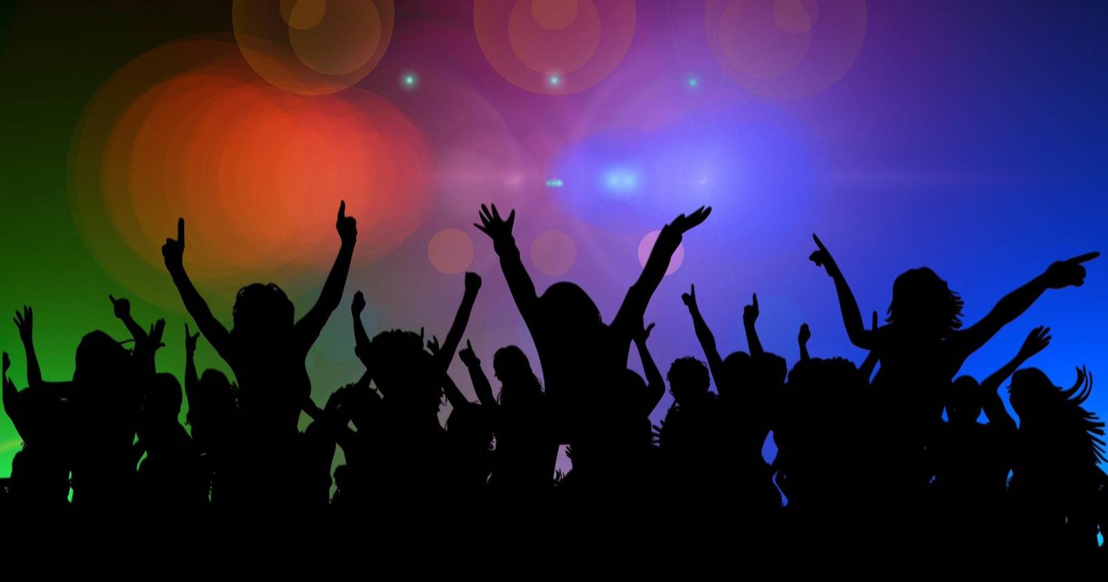 люди празднуют, силуэты