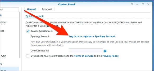 Форма входа в учётную запись Synology внутри DSM