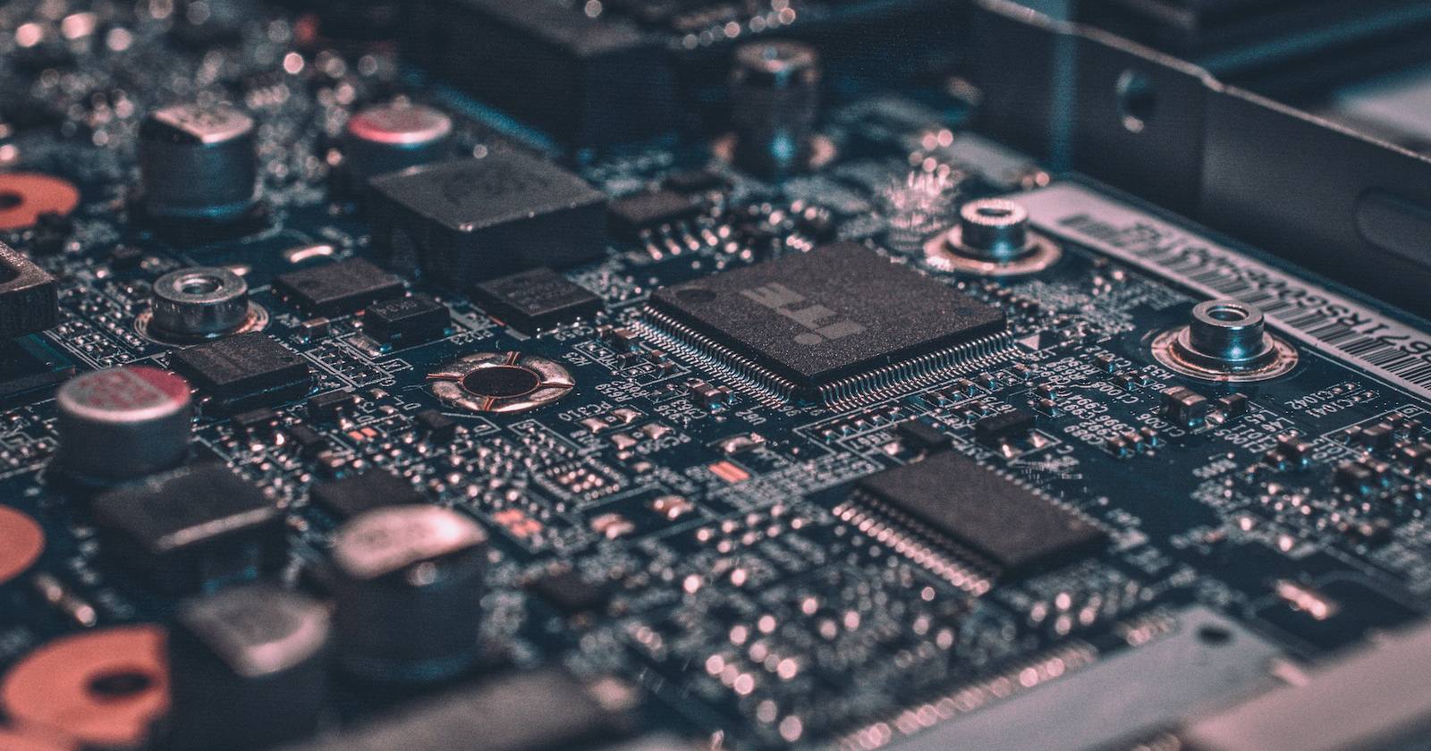 Материнская плата компьютера