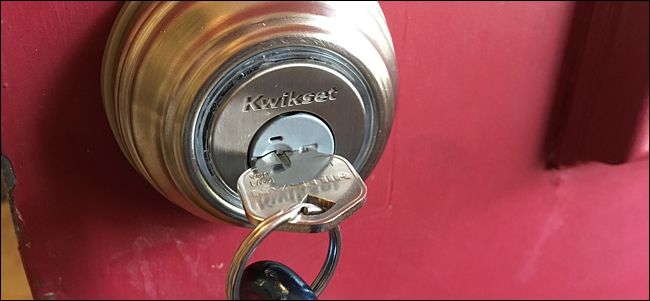 Перенастройка замка Kwikset SmartKey за 1 минуту