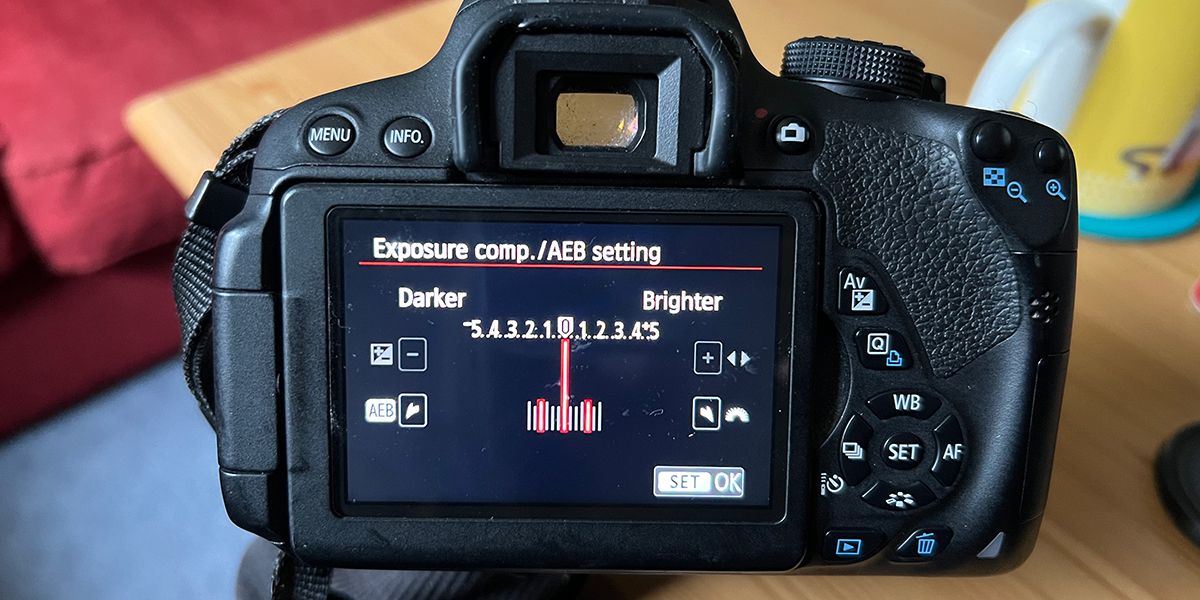Экран камеры с выбором серийной съёмки.