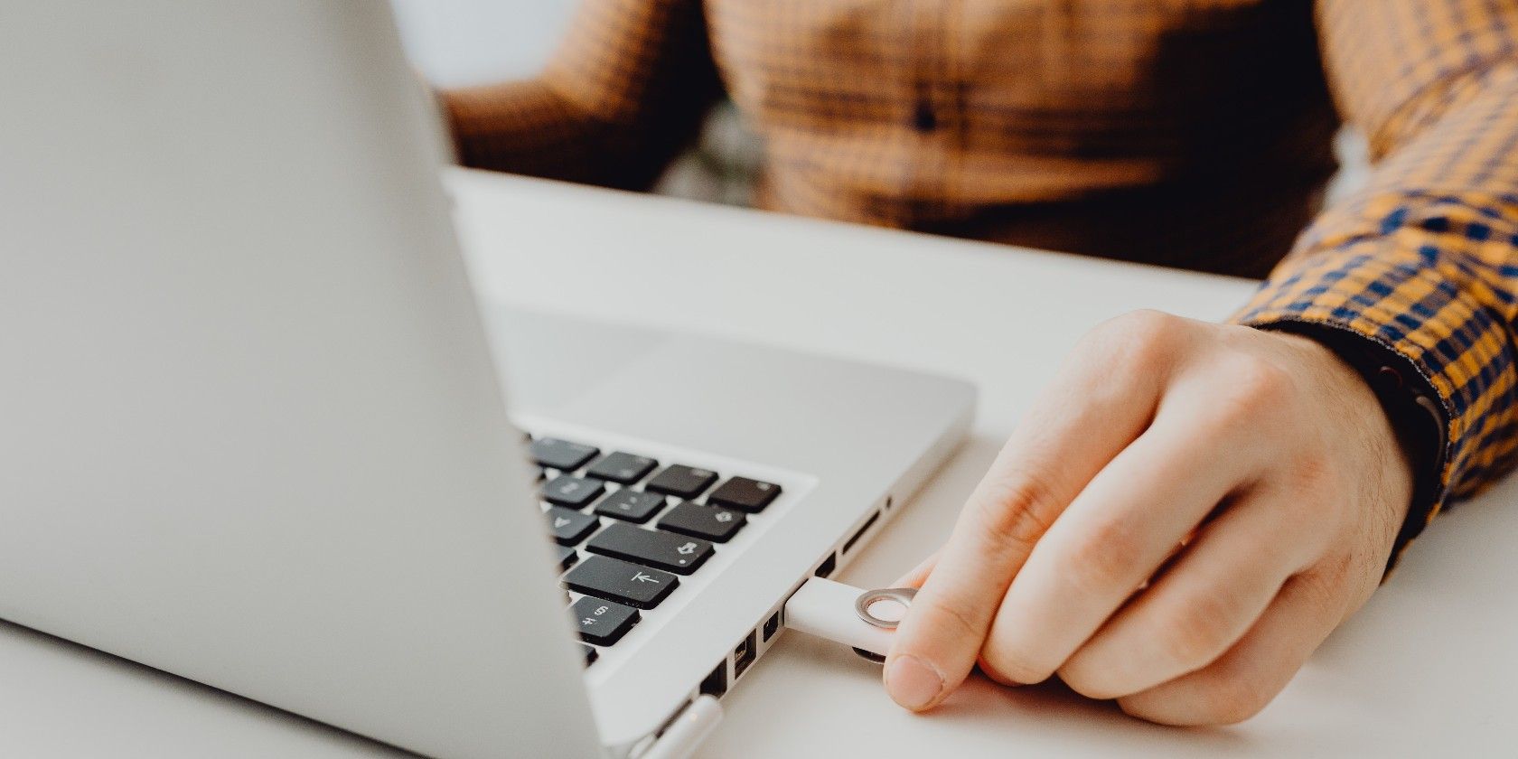 Внешние накопители в Linux на Chromebook