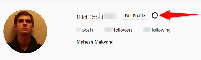 Нажмите иконку шестерёнки рядом с именем пользователя